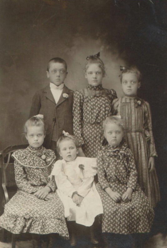 Albert, Alice, Sarah, Grace, Ernest, Mary Churchill